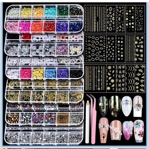Nail Art Rhinestone and Sticker Set decals pearls gems
Jewels salon